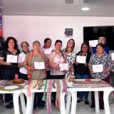 Mujeres de Silvia tejen saber y futuro
