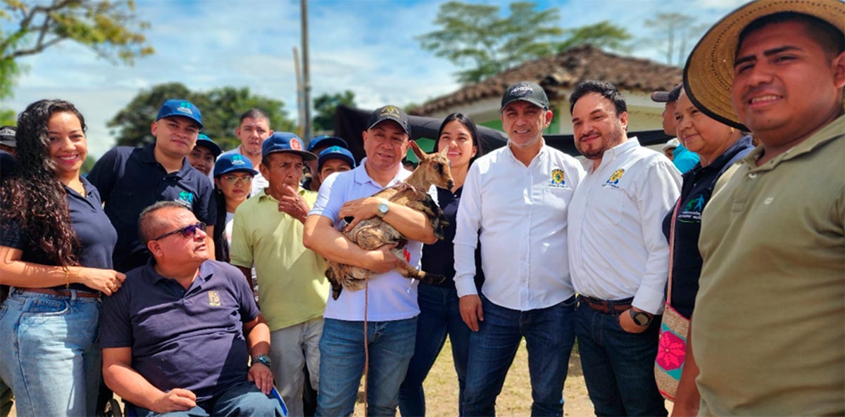 Campesinos-celebran-con-feria-en-Julumito