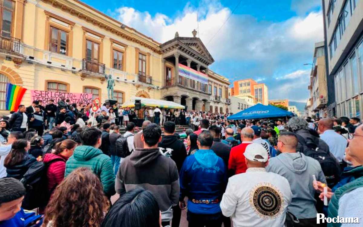 Narino-encendio-velas-por-la-vida.jpg