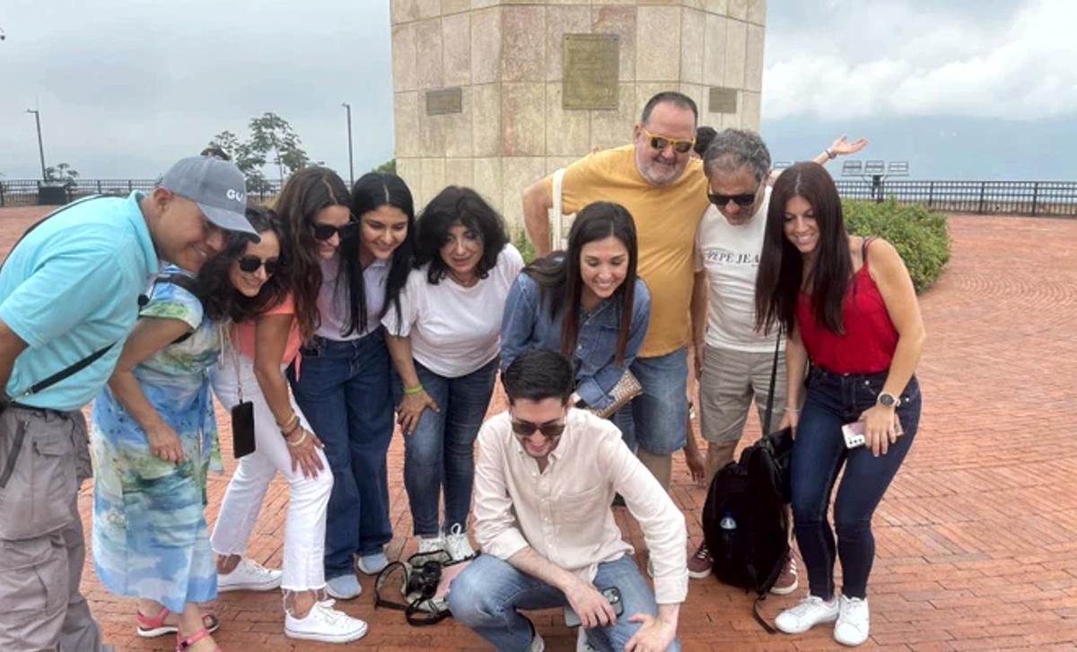 Periodistas-espanoles-quedaron-maravillados-con-Cristo-Rey.jpg