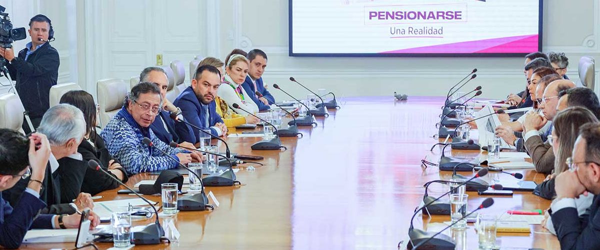 Presidente-Petro-prohibe-el-ingreso-a-Colombia-de-la-Fiscal-de-Guatemala-1.jpg