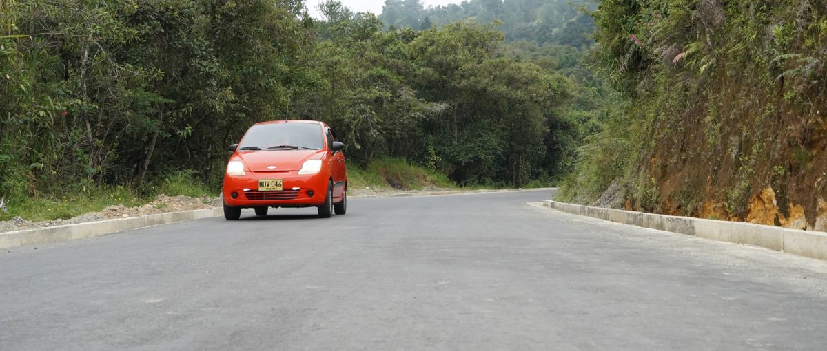 Vias-para-la-vida-en-Silvia-Cauca4.jpg