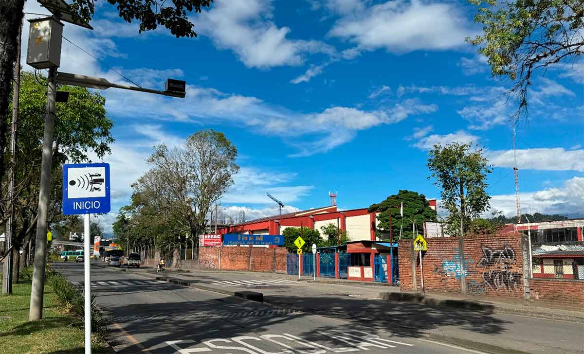 Camara-de-fotodeteccion-en-el-INEM-comenzara-a-operar.jpg