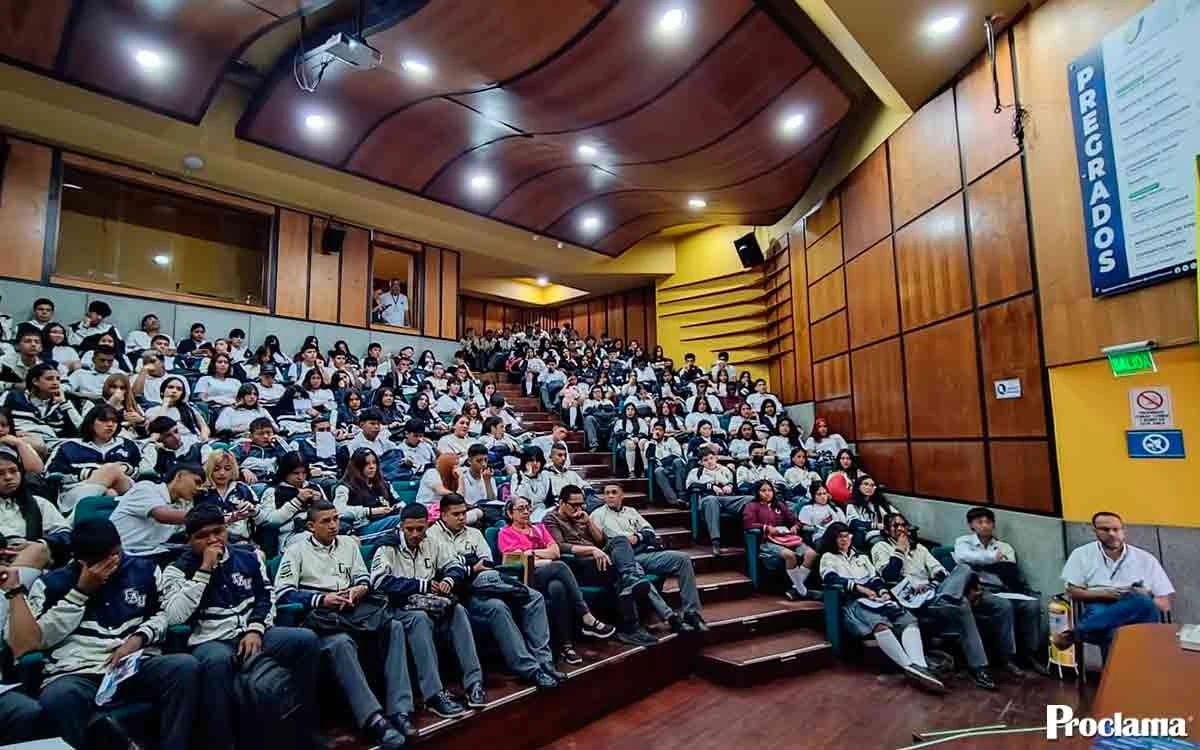 Colegios-comfacauca.webp
