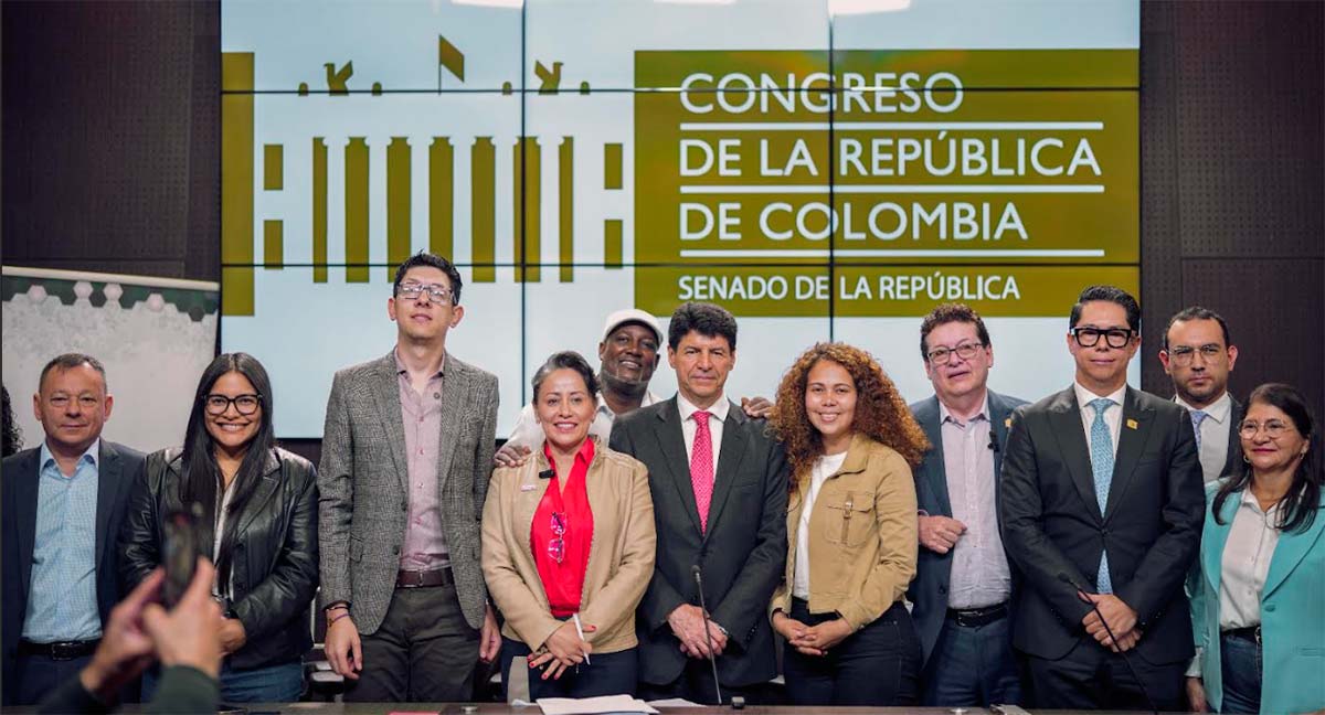 Colombia-avanza-hacia-un-marco-legal-para-la-Inteligencia-Artificial.jpg