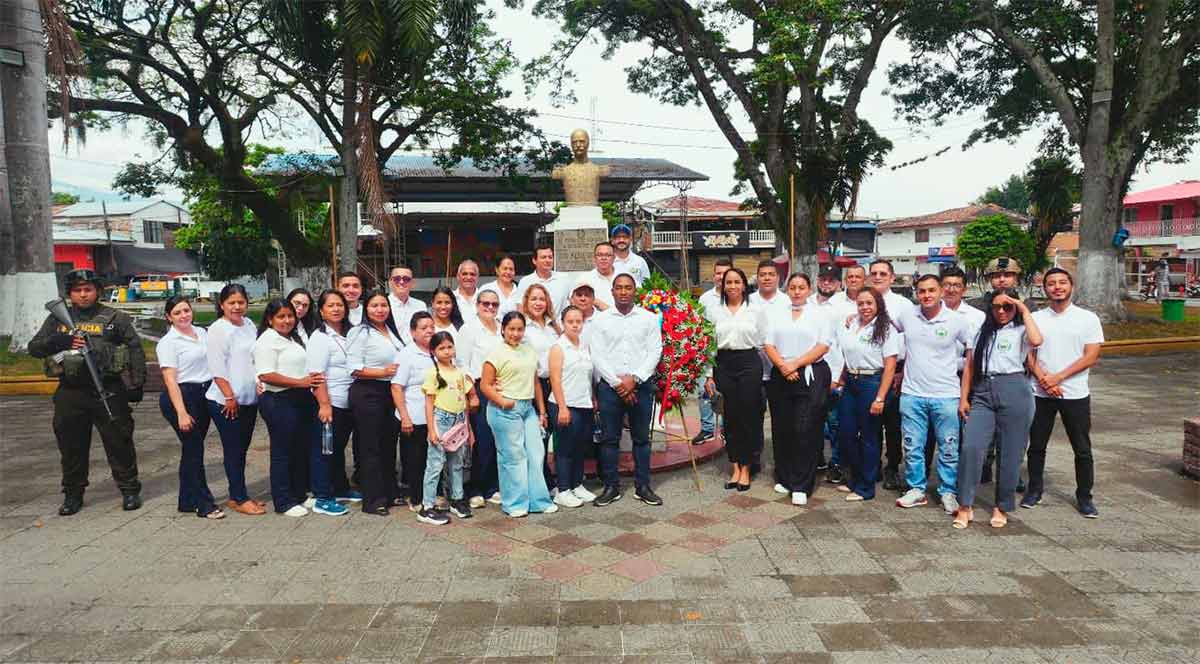 Corinto-conmemoro-215-anos-de-independencia-nacional.jpg