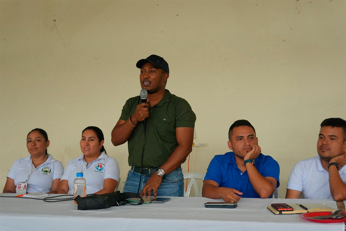Corinto-instalo-mesa-de-trabajo-para-atender-vias-rurales.jpg