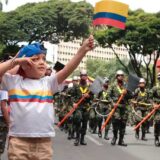 Fuerza Pública desfiló por la paz y la unidad en Cali
