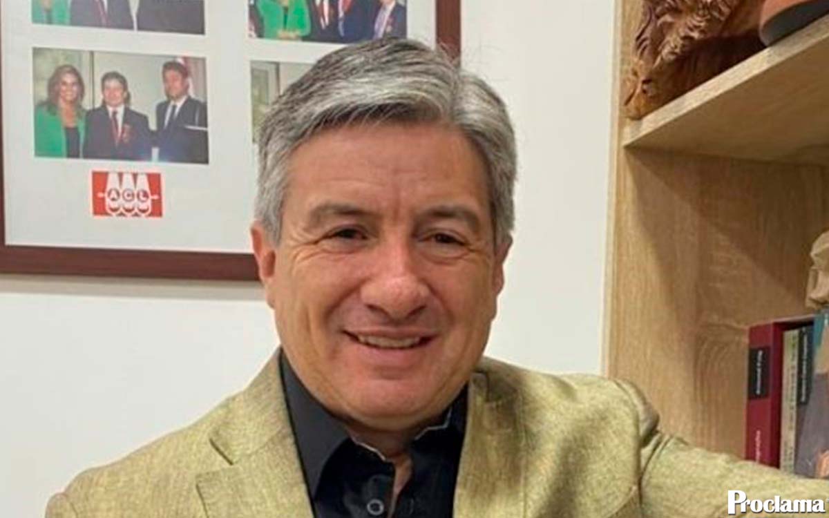 Gilberto-Castillo-Revela-la-Historia-de-la-Oligarquia.jpg