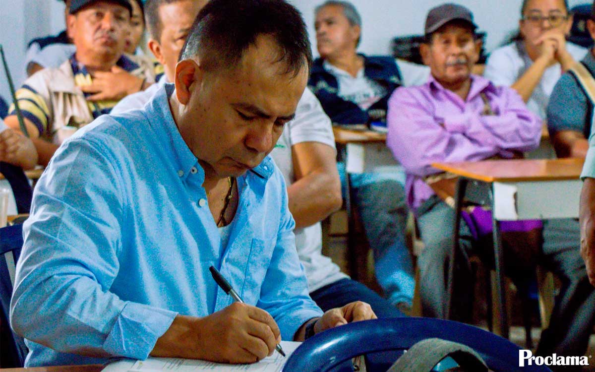Mondomo-disena-su-escuela-del-futuro.jpg
