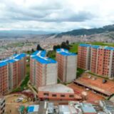 Petro-defiende-el-derecho-a-la-vivienda-de-millones-de-colombianos