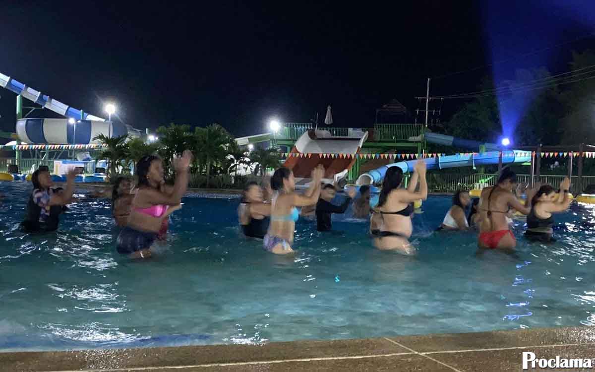 Pool-Party-en-Cana-Dulce2-una-noche-para-disfrutar-reir-y-bailar.jpg