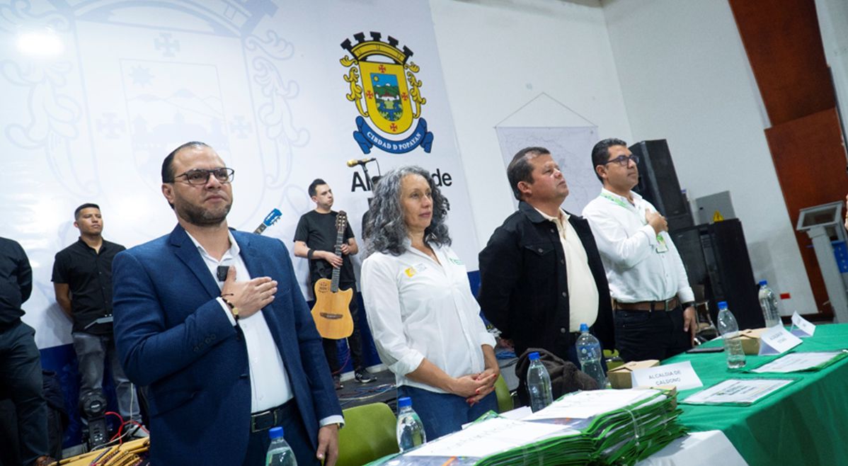 Popayan-entrega-titulos-de-propiedad-a-familias-rurales-del-Cauca.jpg