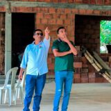 Alcalde recorre veredas y avanza en vivienda digna