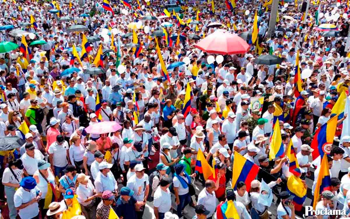 Centro-Democrático-convoca-marcha-en-respaldo-a-Uribe
