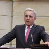 Contradicciones y condenas