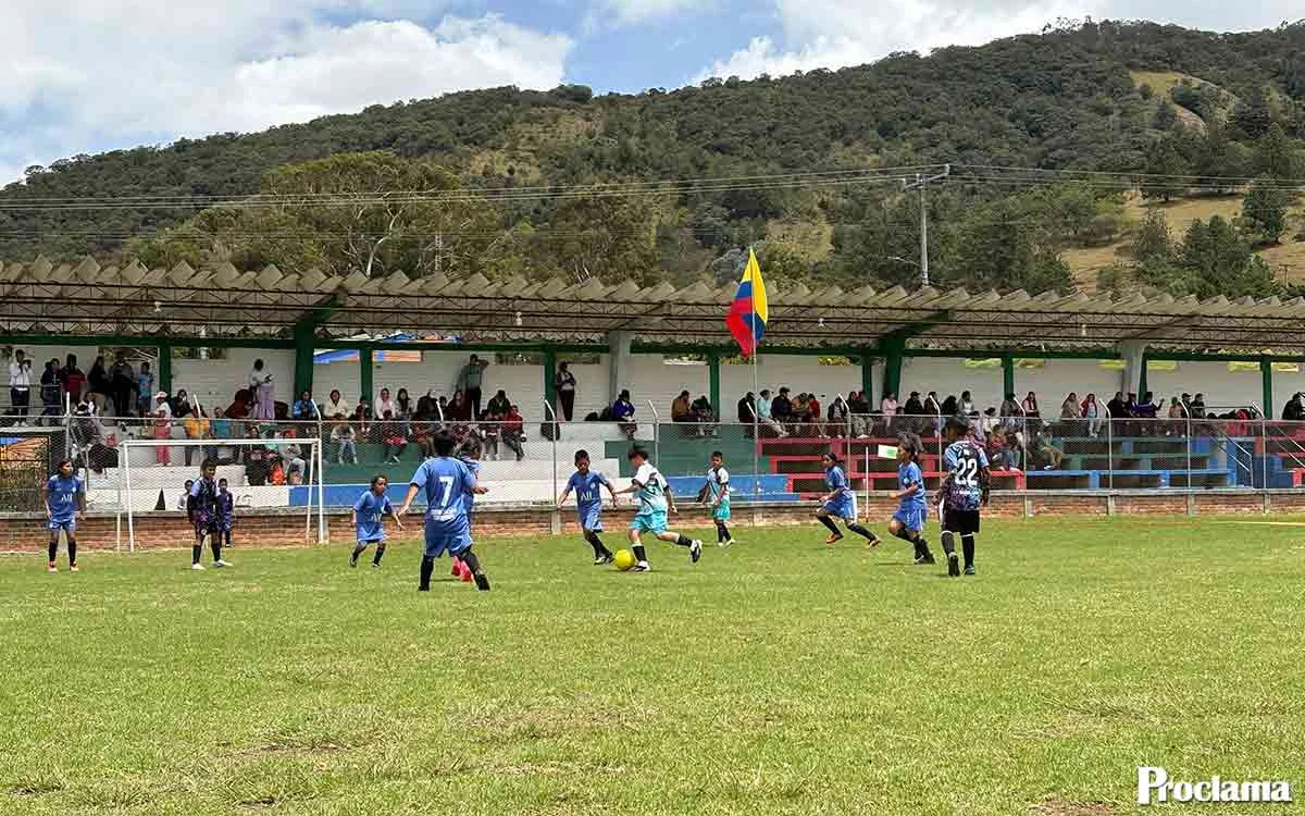 Futbol-Ninos.webp