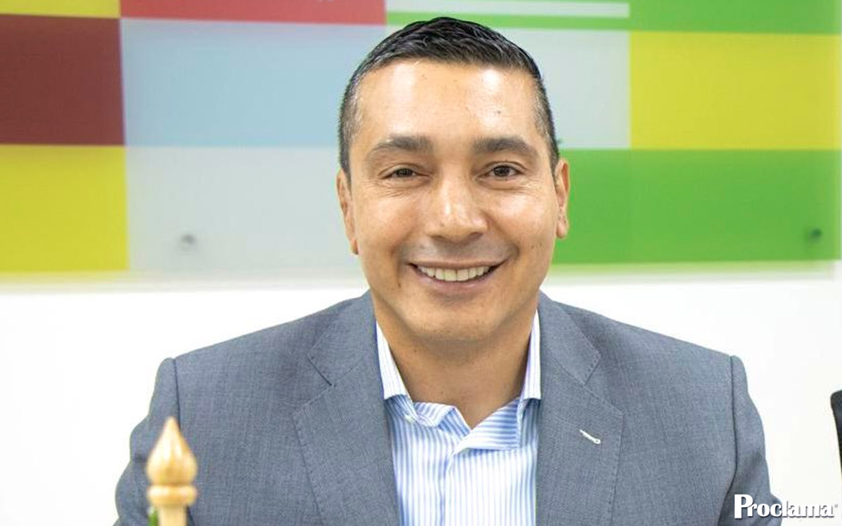 Gobernador-pide-regalias-traducidas-en-obras-para-las-comunidades.jpg