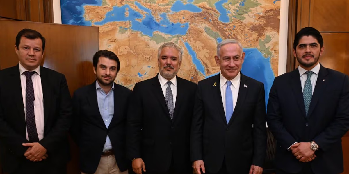 IVAN-DUQUE-MARQUEZ-Y-SU-ORGULLO-DE-VISITAR-A-NETANYAHU.jpg