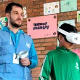 Silvia proyecta la paz en realidad virtual