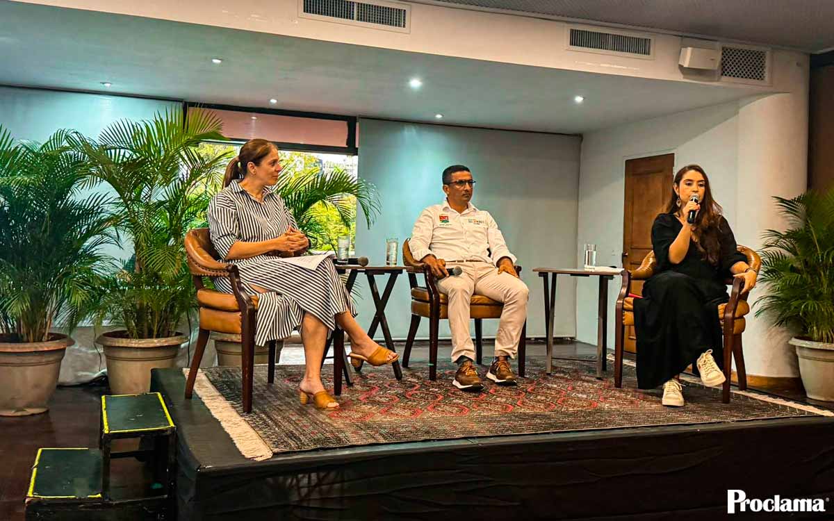 Alcalde-de-Caloto-participo-en-foro-sobre-reclutamiento-infantil.jpg