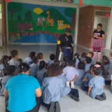 Lectura compartida une a familias en Miranda