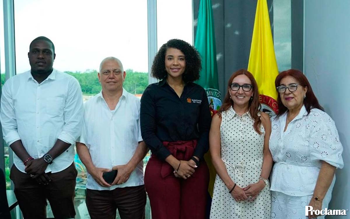 Gobernadora-posesiona-a-nueva-magistrada-en-Quibdo-2.jpg