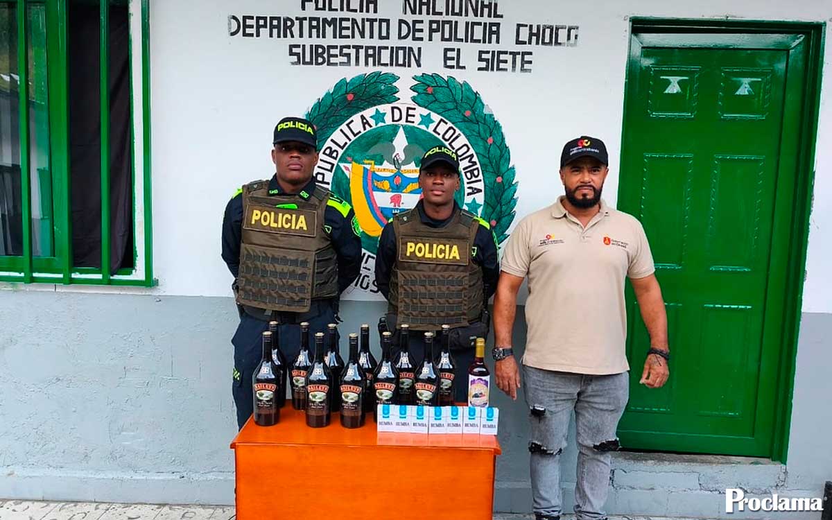 Incautan-licor-y-cigarrillos-de-contrabando-en-el-Choco.jpg