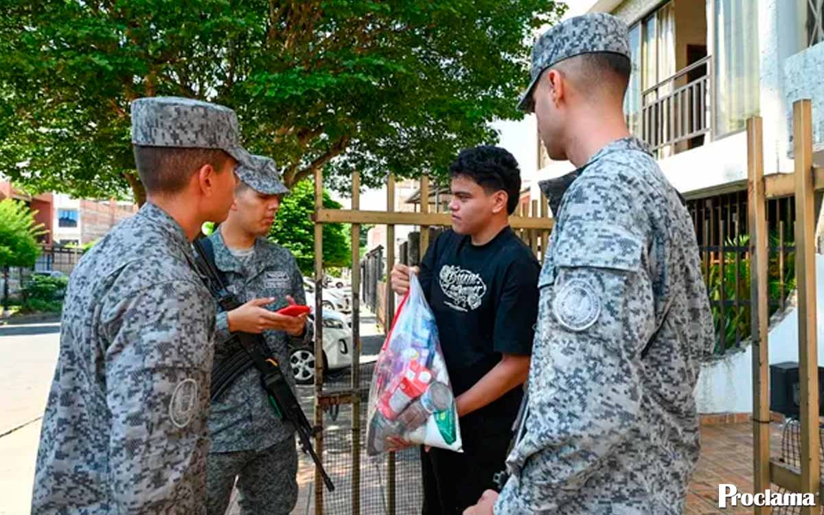 Mas-de-150-familias-reciben-apoyo-tras-atentado-en-Cali.jpg