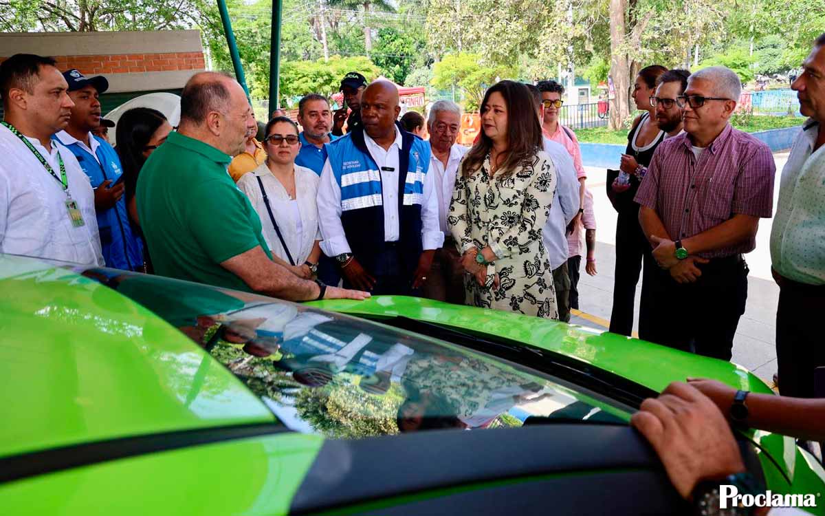 Taxistas-del-Valle-conocieron-la-electromovilidad-en-Jamundi.jpg