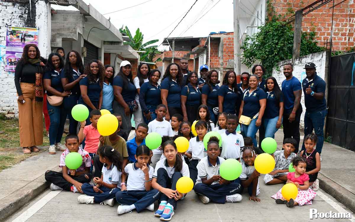 Villa-Rica-llevo-su-oferta-institucional-al-barrio-San-Fernando.jpg
