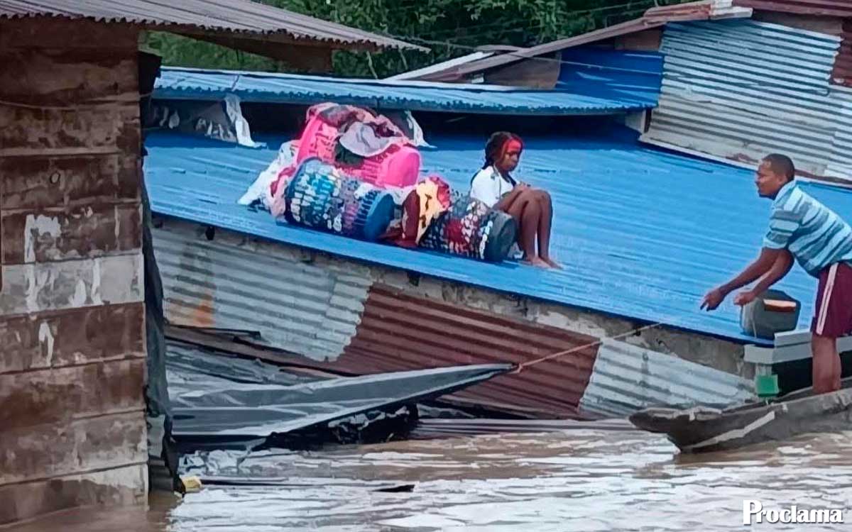 Emergencia-en-Choco-deja-mas-de-25.000-familias-damnificadas.jpg