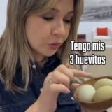 LOS TRES HUEVITOS DE VICKY DÁVILA