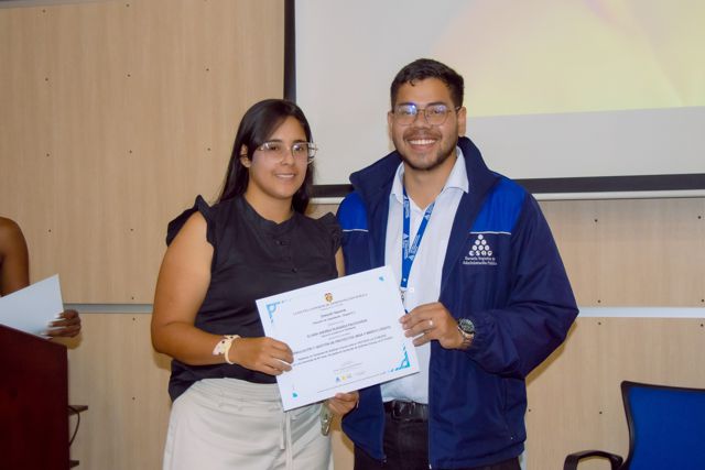 120 quilichagüeños se certifican en Formulación y Gestión de Proyectos7