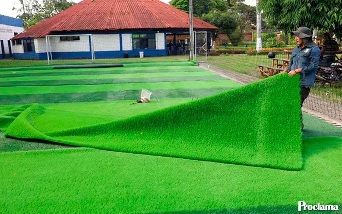 Cali-avanza-en-la-recuperación-de-canchas-sintéticas-en-sus-barrios Cali-avanza-en-la-recuperación-de-canchas-sintéticas-en-sus-barrios