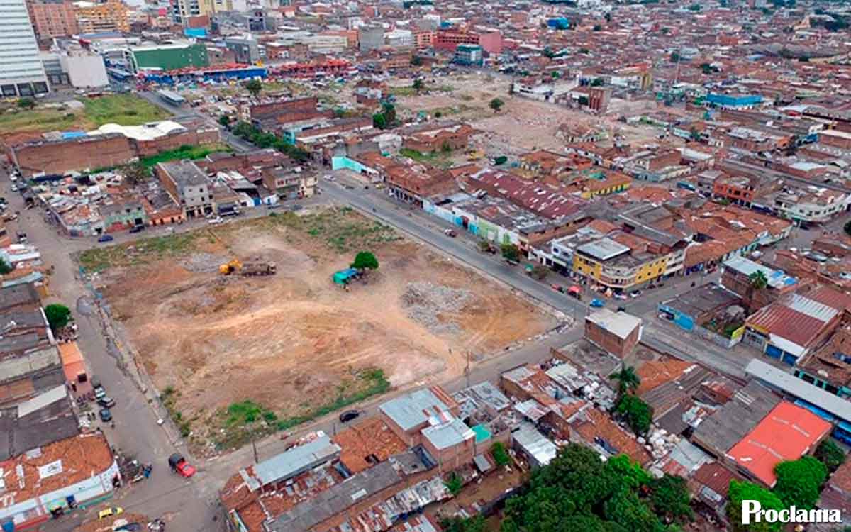 Cali-inicia-recuperacion-del-centro-con-compra-clave-2.jpg