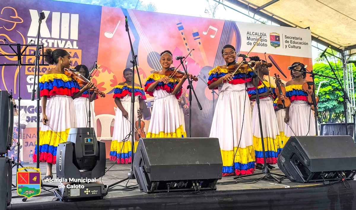 Caloto-vive-el-XII-Festival-de-Musica-Campesina-Gonzalo-Vergara-y-el-IV-Festigovercito.jpg