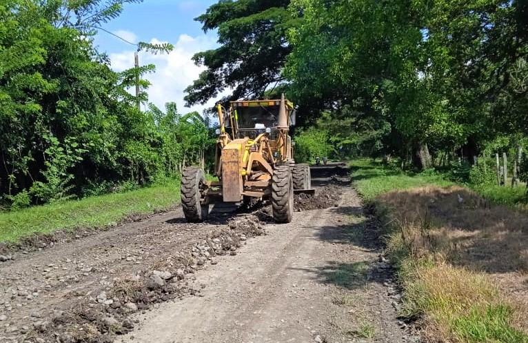 Caminos-Rurales-mas-de-1.100-km-de-vias-terciarias-recuperadas.jpg