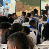La honestidad, la responsabilidad y el respeto se fomenta en los niños a través de los títeres