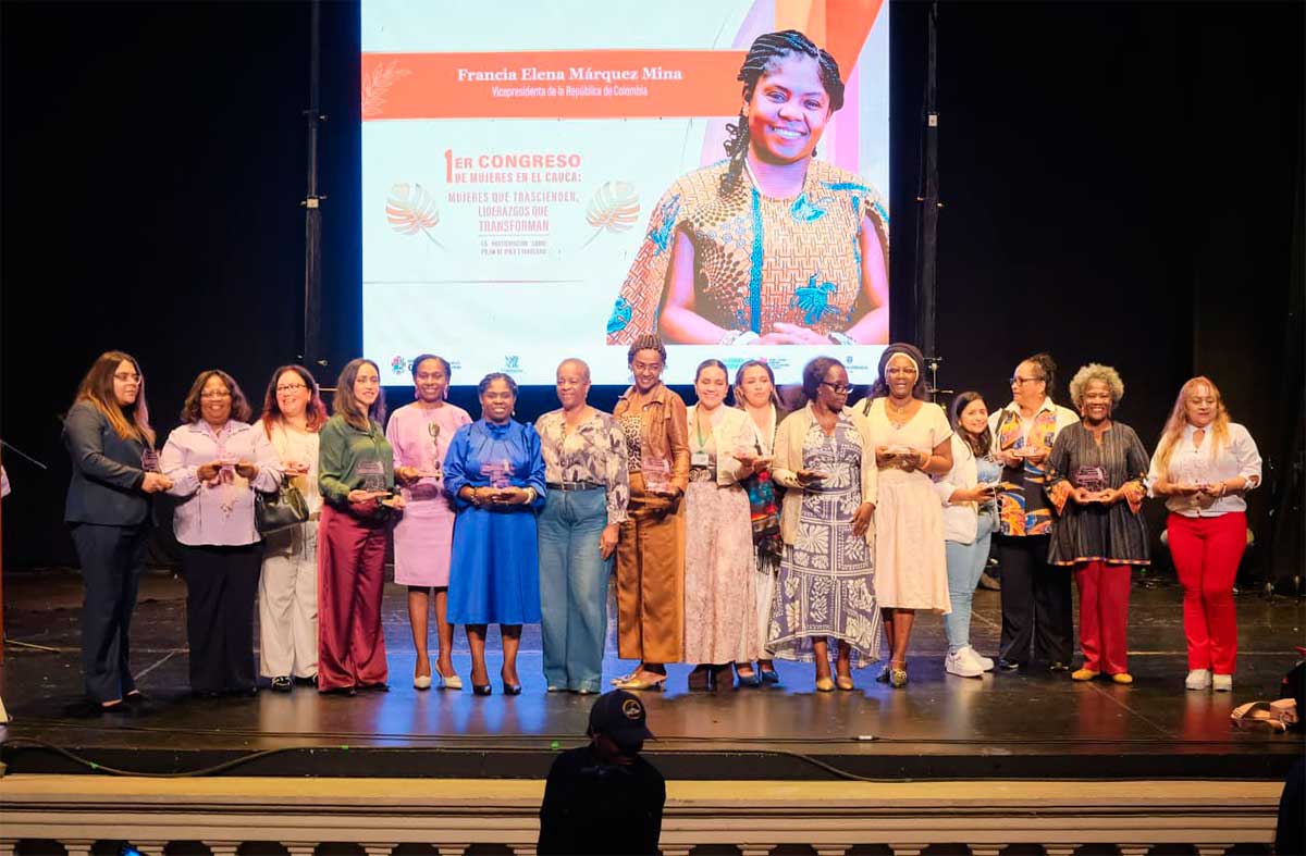 Mas-de-700-mujeres-hicieron-historia-en-el-Primer-Congreso-de-Mujeres-del-Cauca.jpg