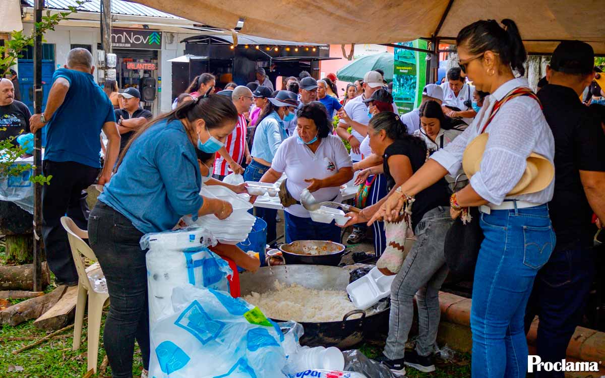 Mondomo-se-organiza-tras-el-ataque-del-15N.jpg