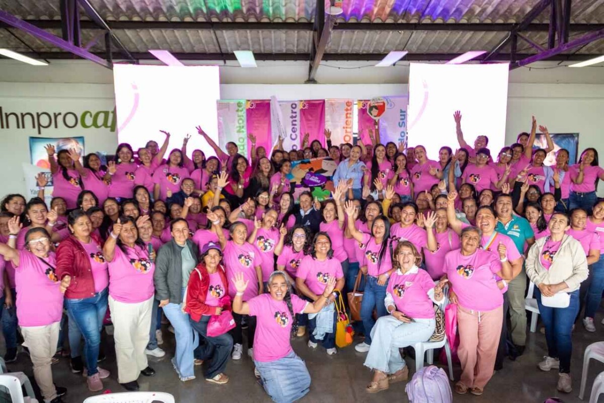 Mujeres-cafeteras-consolidan-la-red-‘Entre-Amigas-en-el-Cauca.jpg