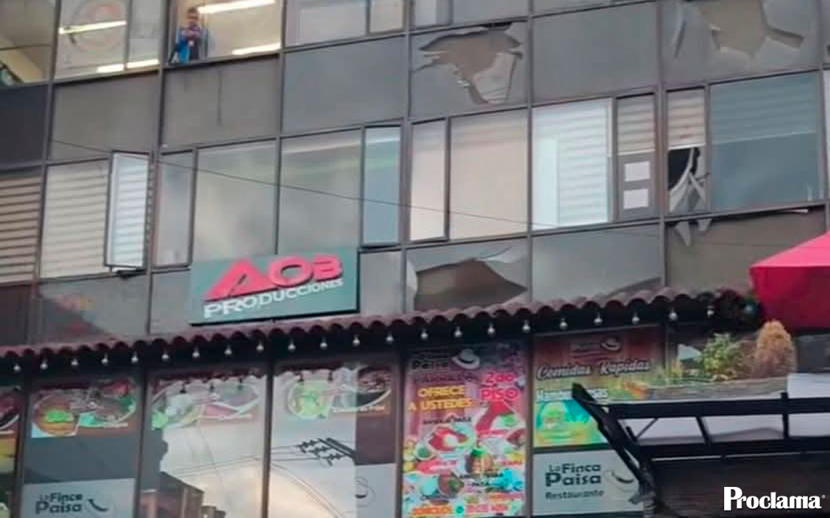 Panico-en-Pasto-por-explosion-en-sede-de-RCN-Radio.jpg