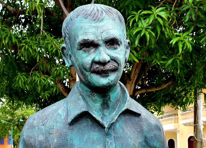 80.0-aniversario-del-poeta-Raul-Gomez-Jatin-1.jpg