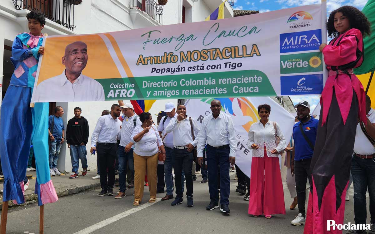 Arnulfo-Mostacilla-oficializa-su-candidatura-a-la-Camara1.jpg