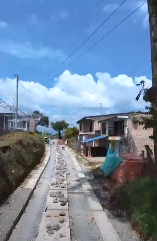 Avanza la vía El Tablón – La Laguna en El Tambo Cauca Avanza la vía El Tablón – La Laguna en El Tambo Cauca