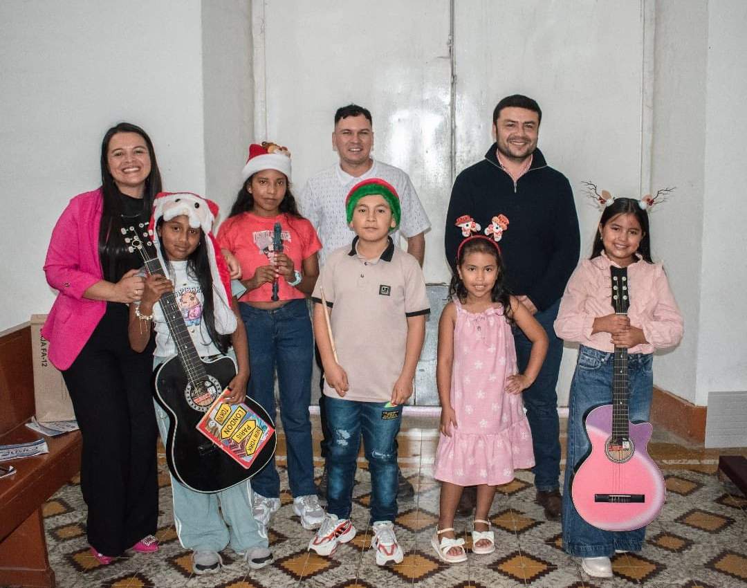 El-Tambo-celebra-la-Navidad-y-avanza-en-obras-viales-y-urbanas.jpg