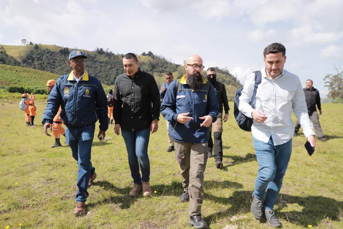 Gobernador del Cauca y UNGRD supervisa alerta Naranja en Puracé