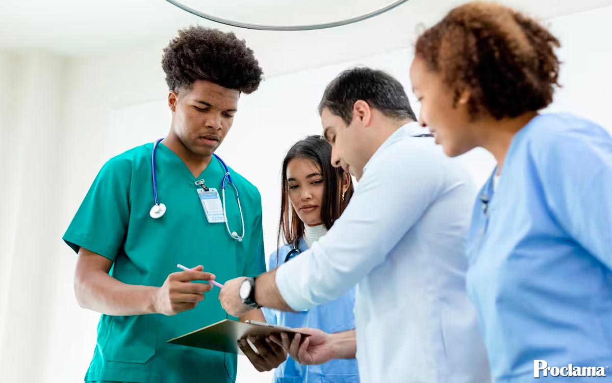 Gobierno-pagara-salario-minimo-a-internos-de-Medicina.jpg