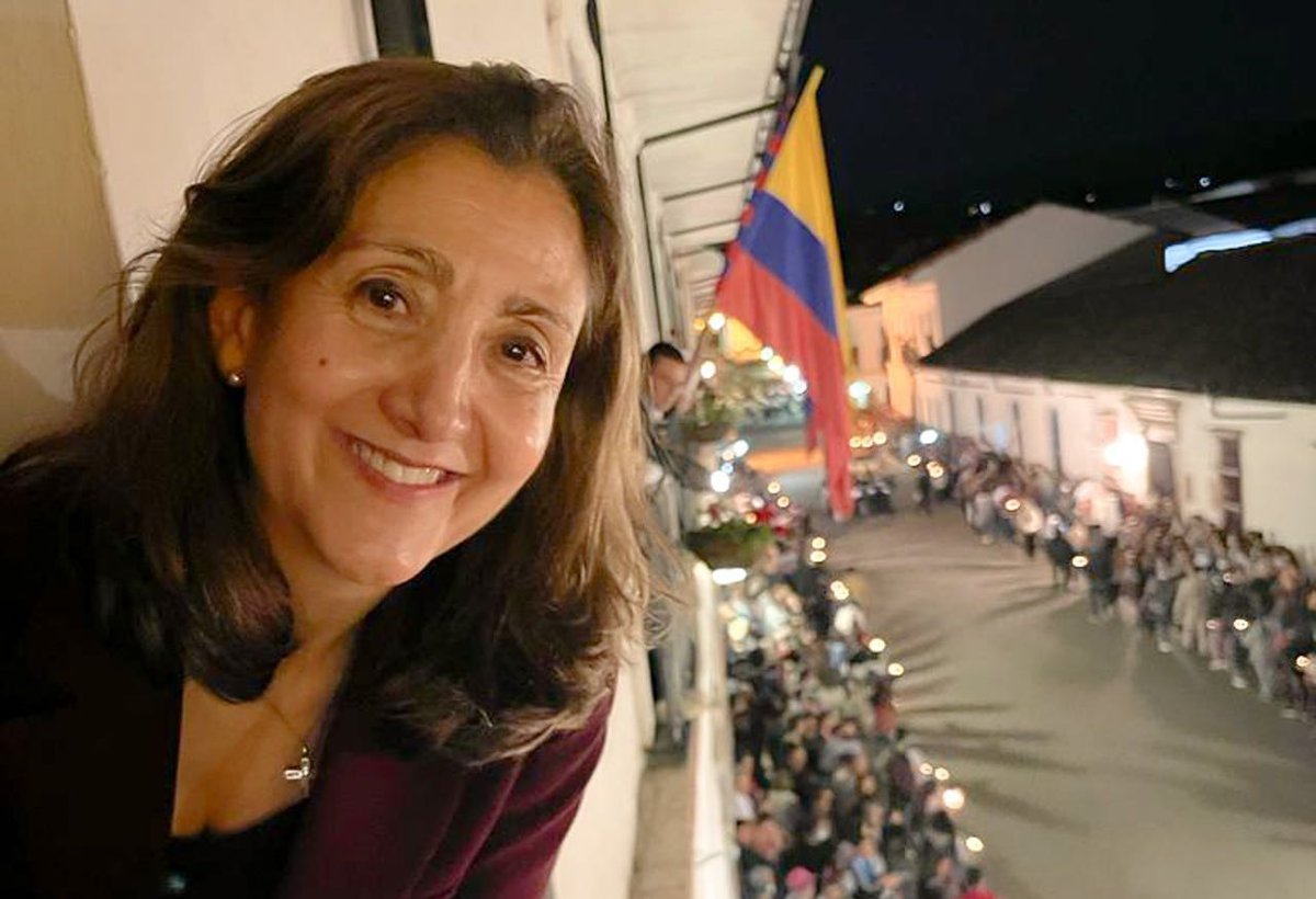 Grupo-P-los-peores-de-Petro.-Nuevo-video-de-Ingrid-Betancourt-causa-polemica.jpg